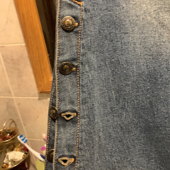 Studio Y suit - Picture 12 of 16